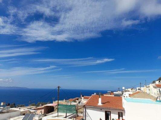 Kreta, Mirsini: Traditionelles Haus auf zwei Etagen mit Meerblick zu verkaufen