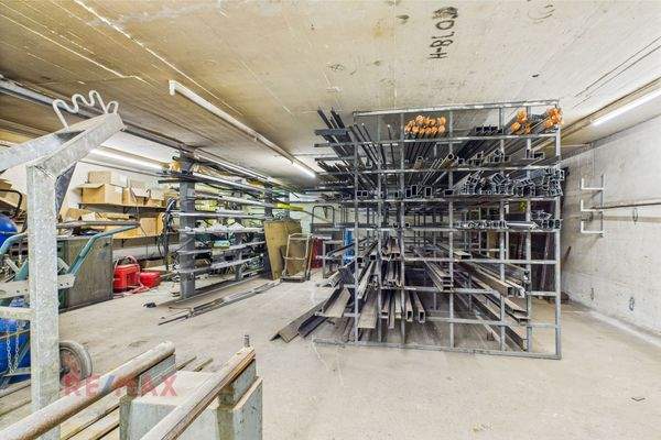 Lager KG | Top 2 | Werkstatt