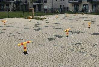 Stellplätze mit Parkbügel