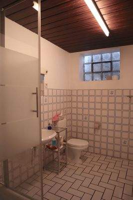 Duschbad im Keller