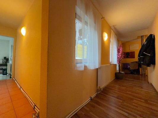 Haus A - Wohnung 1 Flur