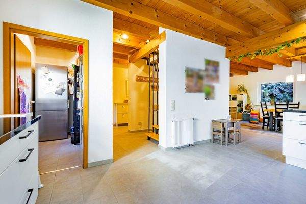 Küche & Essbereich EG