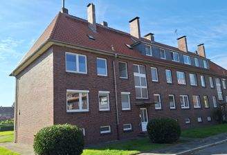 Immobilien Straßenansicht