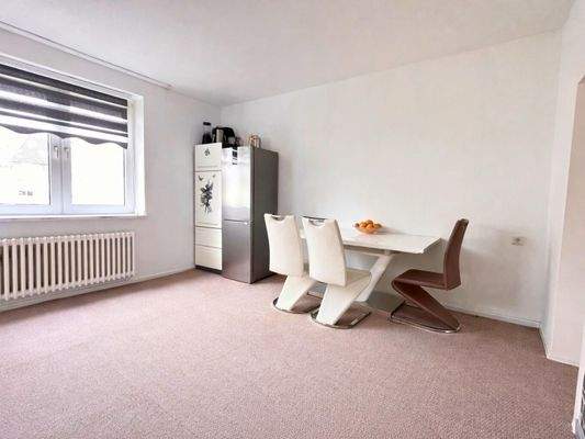 1. OG rechts Essbereich