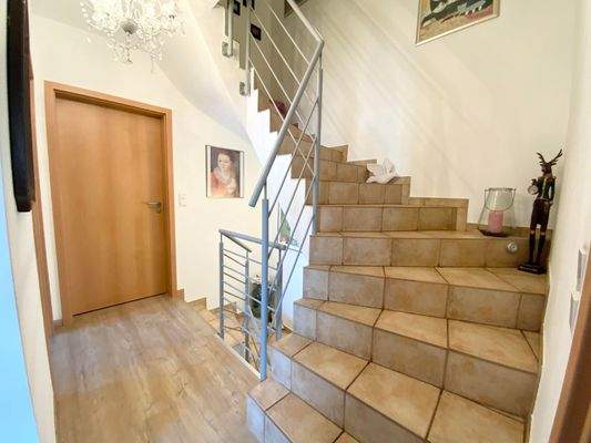 Treppe zum Spitzboden