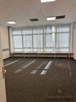 PHOTO-2025-05-30-12-51-13 6