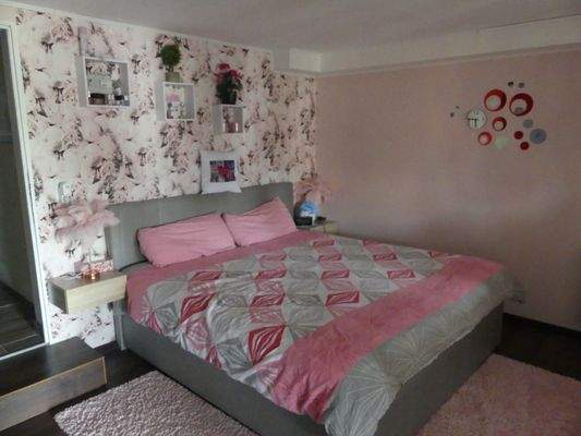 Schlafzimmer Untergeschoss