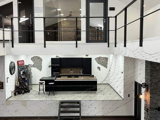 Küche mit Galerieansicht