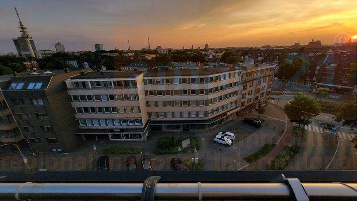 Dachterrasse bei Abend2