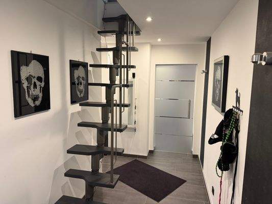 Treppenaufgang (OG - DG)