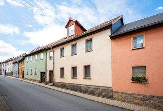 Straßenansicht (2)