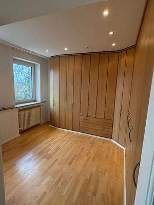 OG Ankleidezimmer am Elternschlafzimmer