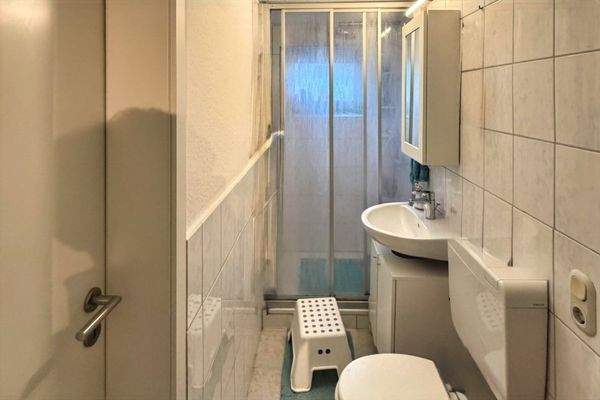 Stadthaus 1 - Duschbad 1. OG Einheit 8 Hinterhaus