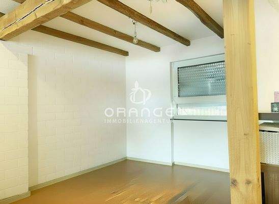 KI (weitere Möglichkeit für großen Esstisch)