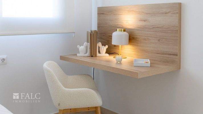 b5cb5d30-0d2d-4252-9d18-d02f122bbac4