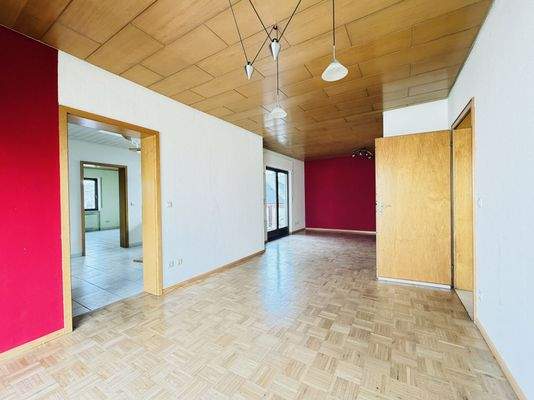 Wohn-/Essbereich im OG