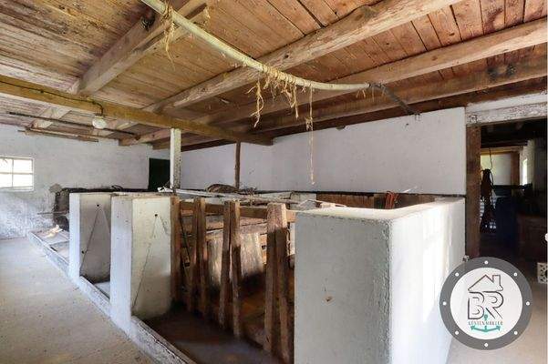 Übergang zum Nebengebäude