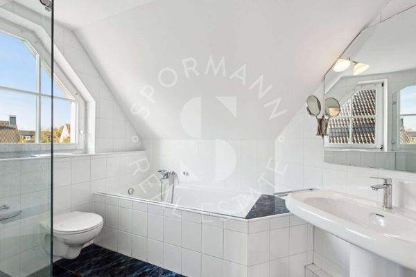 Dusch- und Wannenbad