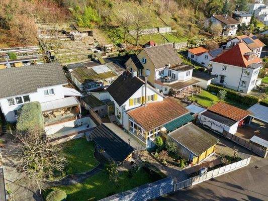 Drohnenaufnahme Haus Westen