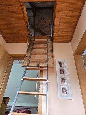 Treppe-Dachboden.jpg
