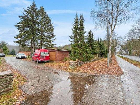 Grundstücksansicht 7