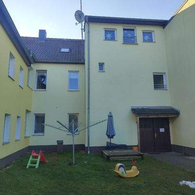 Innenhof mit Spielplatz