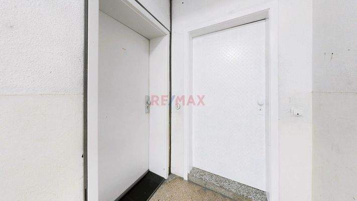 Eingang Whg 5 und Whg 6