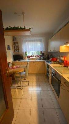 Küche (vor Sanierung | bewohnt)