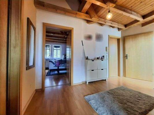 Diele des Ein-Zimmerappartement im Dachgeschoss