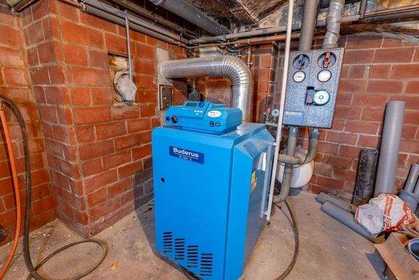 Gasheizung im Keller
