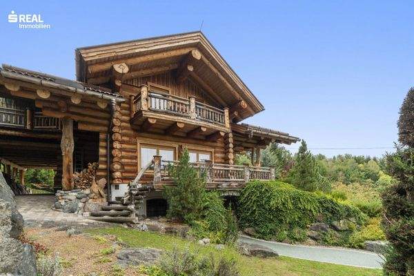 Außenansicht Blockhaus