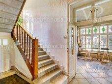 33786115_226795369_m