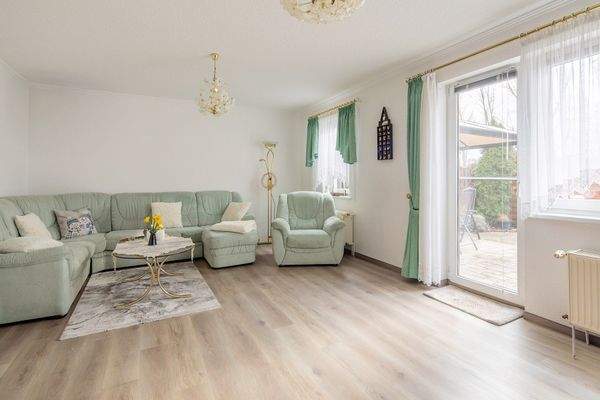 EG - Wohnzimmer - Haus rechts