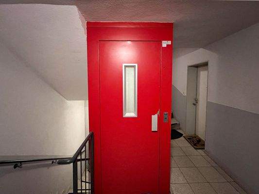 ES7 Treppenhaus Hinterhaus