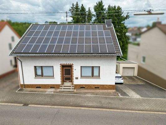 Charmantes Einfamilienhaus in Schwalbach