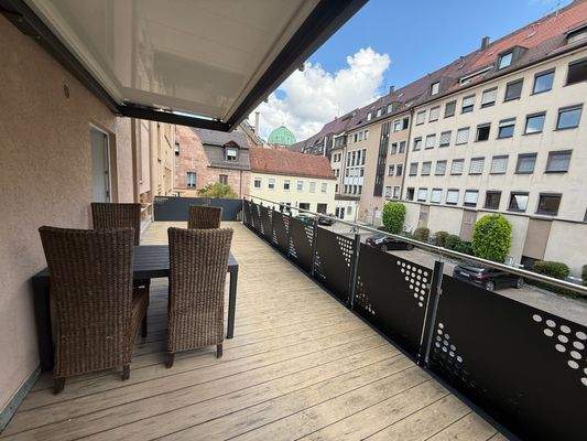 Ca. 28 m² sanierte Terrasse