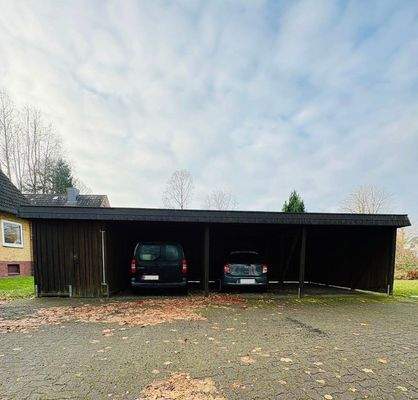 Eigener Carport