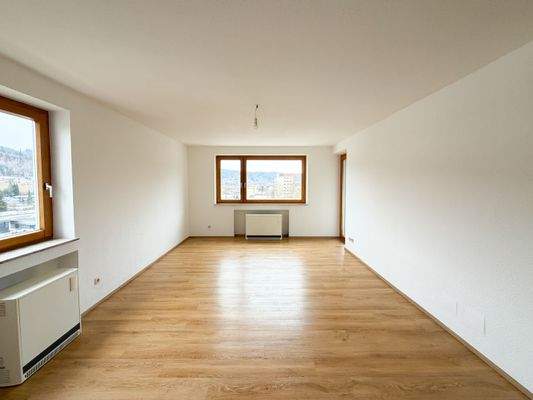 Freundliches Wohnzimmer