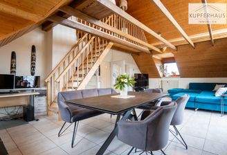 Wohn & Essbereich mit Galerie