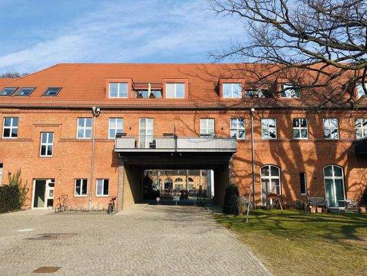 Durchgang Zum Exerzierhaus.jpeg