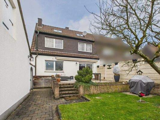 Großzügige Terrassenfläche in Süd-Ost Ausrichtung für ausgiebe Sonnenstunden