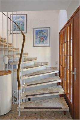 Treppe zum Dachgeschoss