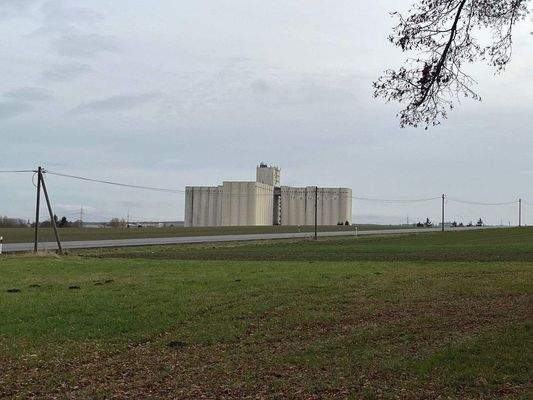 Gewerbefläche von Weitem