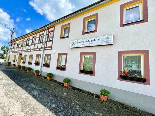 Gasthaus Vorderansicht