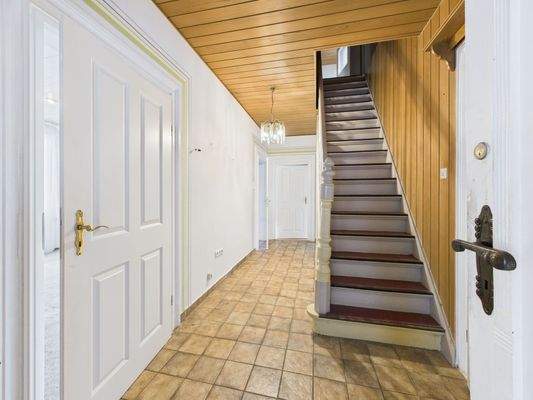 CAM03642G0-PR0048-STILL033