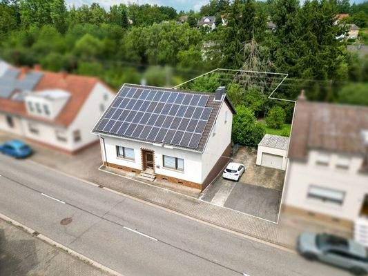 Charmantes Einfamilienhaus in Schwalbach