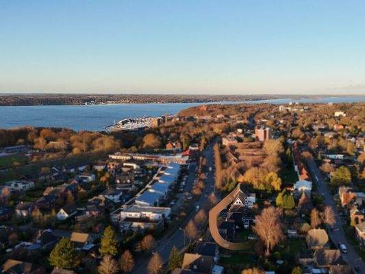 Luftaufnahme mit Blick bis zur Flensburger Förde und nach Dänemark