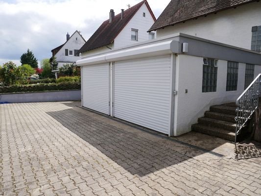 3x Garage 4x Stellplatz