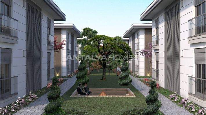 4-Bedroom Houses with Pool and Garden in Dosemealti