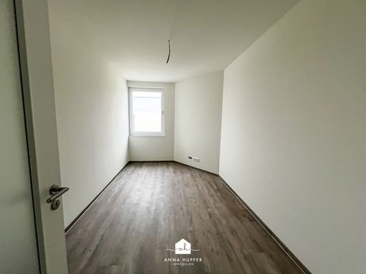Kinder-/Arbeitszimmer